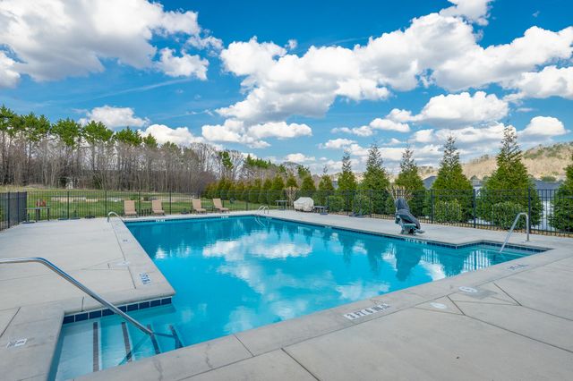 3306 Stonecreek Drive, Chattanooga, TN 37405