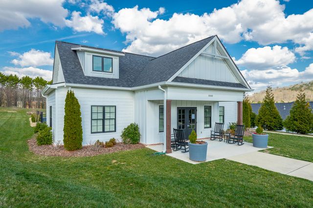 3306 Stonecreek Drive, Chattanooga, TN 37405