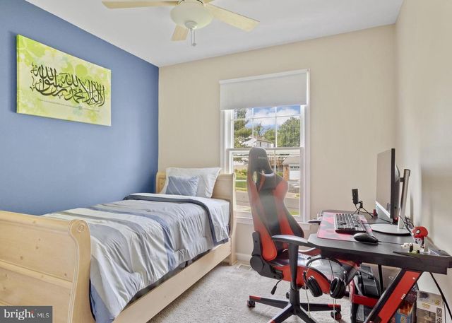 13515 KING CHARLES DR, Chantilly, VA 20151