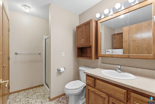 1536 S Southeastern Ave Avenue 205, Sioux Falls, SD 57103