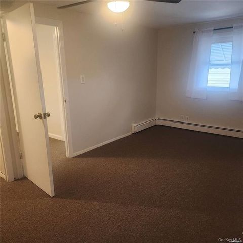 30 Montgomery Avenue house, Oceanside, NY 11572