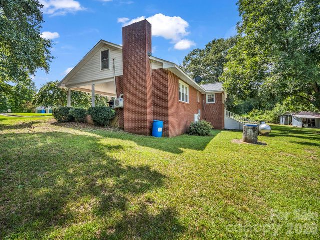 1544 OLD US 221A Highway, Mooresboro, NC 28114