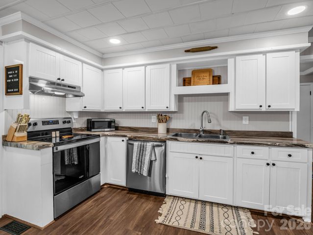 1544 OLD US 221A Highway, Mooresboro, NC 28114