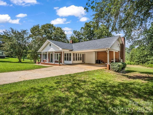 1544 OLD US 221A Highway, Mooresboro, NC 28114
