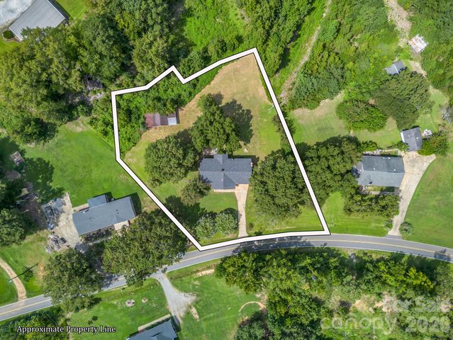 1544 OLD US 221A Highway, Mooresboro, NC 28114