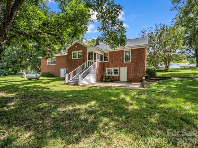 1544 OLD US 221A Highway, Mooresboro, NC 28114