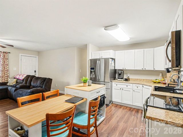 325 Amber Court SW, Concord, NC 28025
