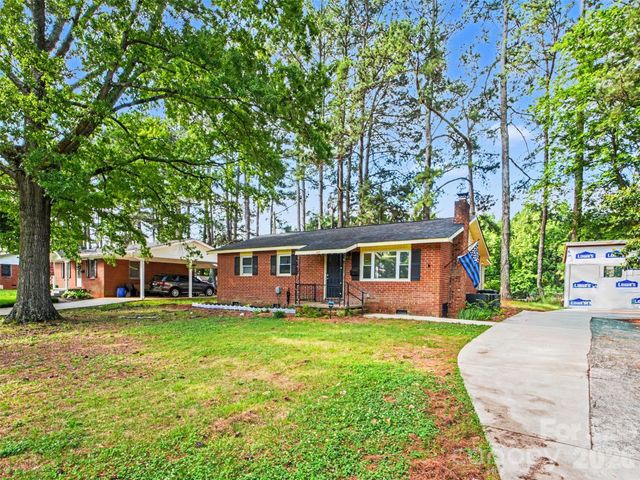 325 Amber Court SW, Concord, NC 28025