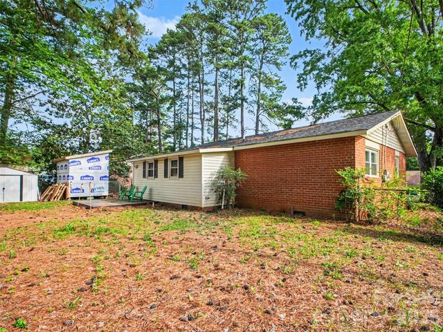 325 Amber Court SW, Concord, NC 28025