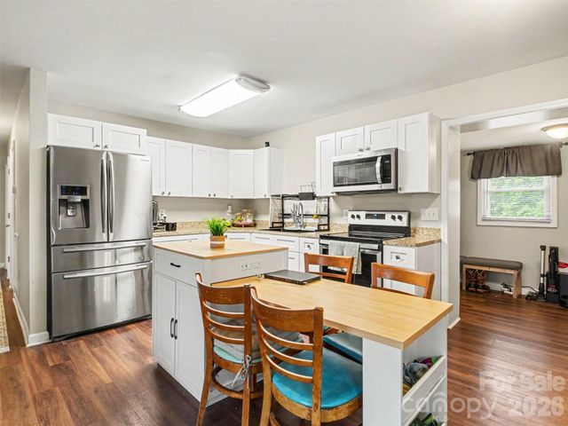 325 Amber Court SW, Concord, NC 28025