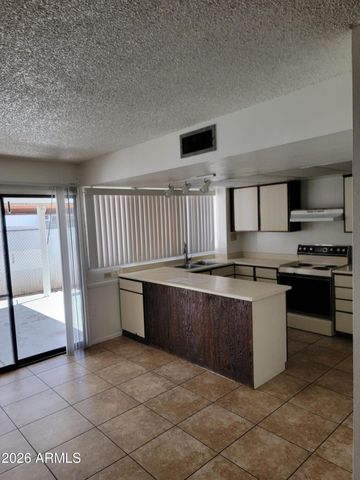 7854 N 47TH Avenue, Glendale, AZ 85301