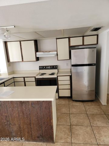 7854 N 47TH Avenue, Glendale, AZ 85301