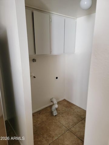 7854 N 47TH Avenue, Glendale, AZ 85301
