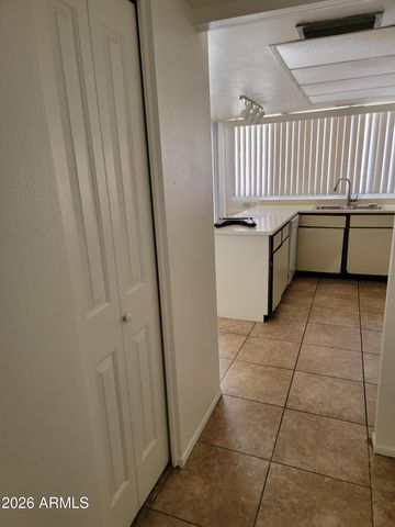 7854 N 47TH Avenue, Glendale, AZ 85301