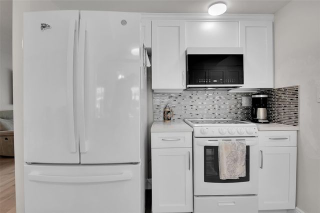 4905 NW 47th Avenue, Tamarac, FL 33319