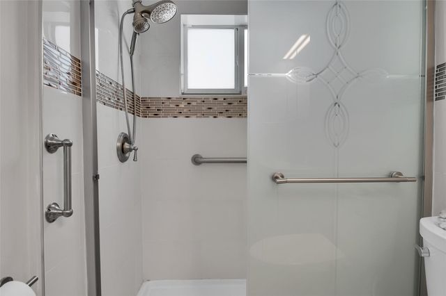 4905 NW 47th Avenue, Tamarac, FL 33319