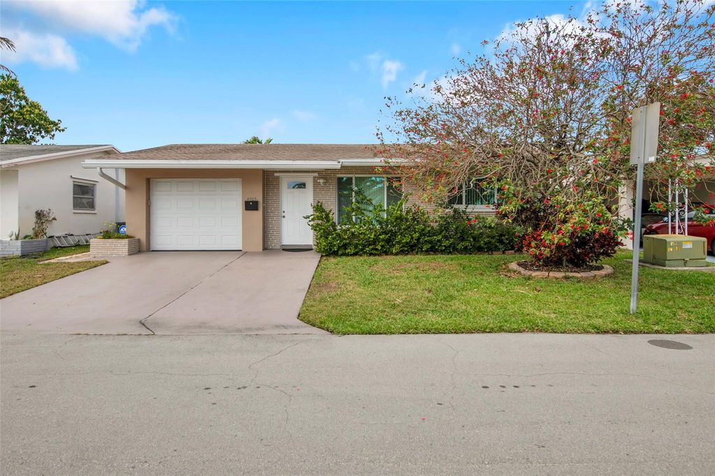 4905 NW 47th Avenue, Tamarac, FL 33319