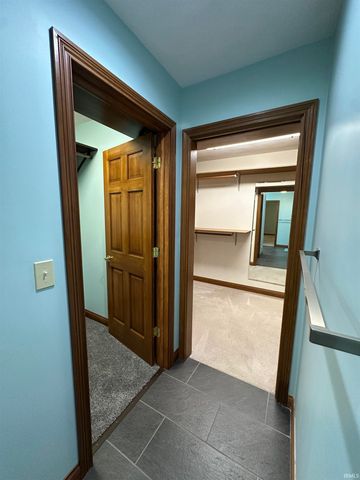 816 Lakeside Drive, Kokomo, IN 46901