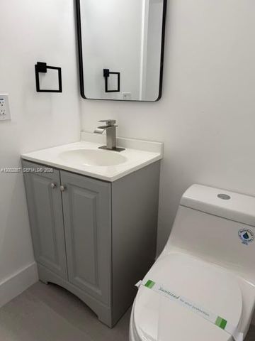 6870 SW 45th Ln 11, Miami, FL 33155