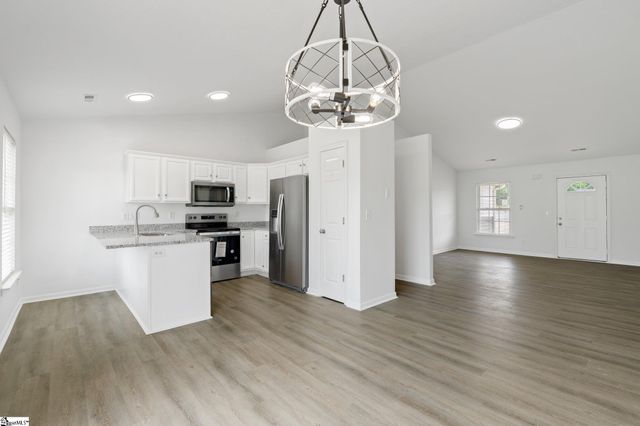 109 Wild Turkey Road, Williamston, SC 29697