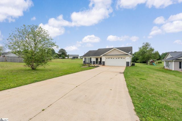 109 Wild Turkey Road, Williamston, SC 29697