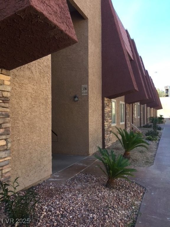 4421 Alexis Drive 436, Las Vegas, NV 89103