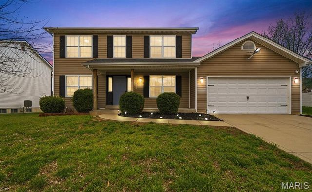 1911 Providence Estate Drive, Wentzville, MO 63385