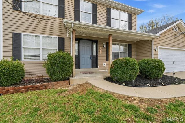 1911 Providence Estate Drive, Wentzville, MO 63385