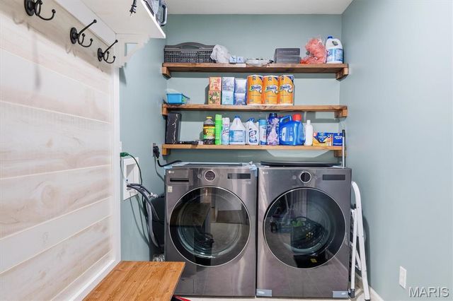 1911 Providence Estate Drive, Wentzville, MO 63385