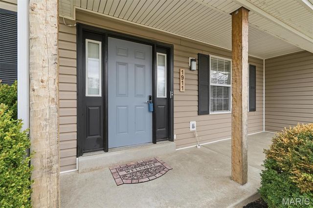 1911 Providence Estate Drive, Wentzville, MO 63385