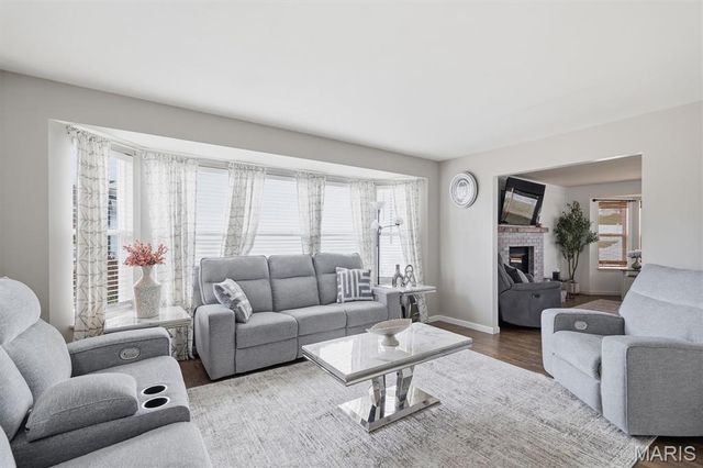 1911 Providence Estate Drive, Wentzville, MO 63385