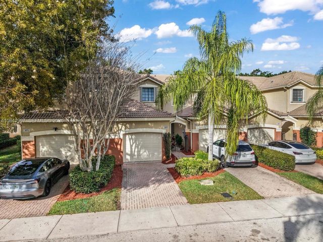 3889 Tree Top Dr 3889, Weston, FL 33332