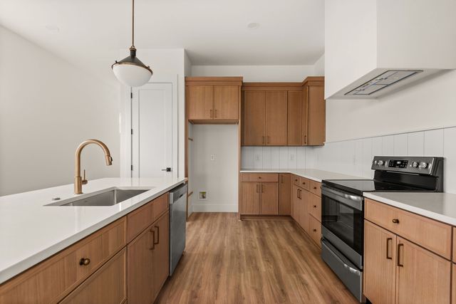 1125 38th Ave, N, Nashville, TN 37209