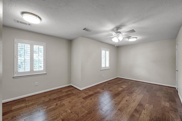 6414 Hickorycrest Drive, Spring, TX 77389