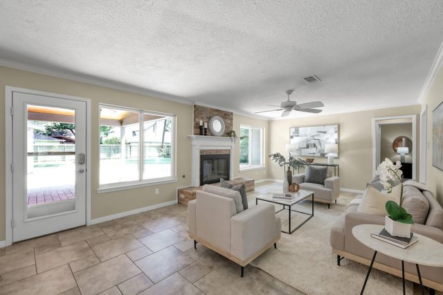 6414 Hickorycrest Drive, Spring, TX 77389