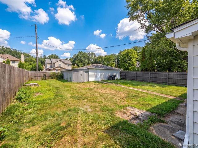 9620 Wilkie Street, Taylor, MI 48180