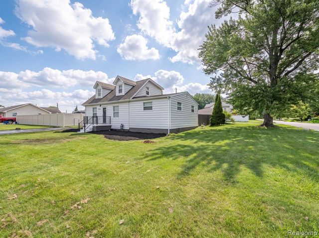 9620 Wilkie Street, Taylor, MI 48180