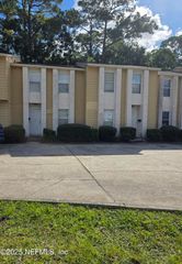 4641 BARNES Road S, Jacksonville, FL 32207