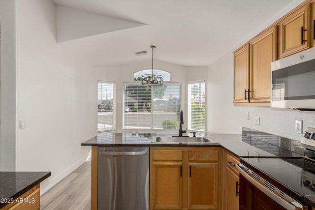 20938 N 86TH Avenue, Peoria, AZ 85382