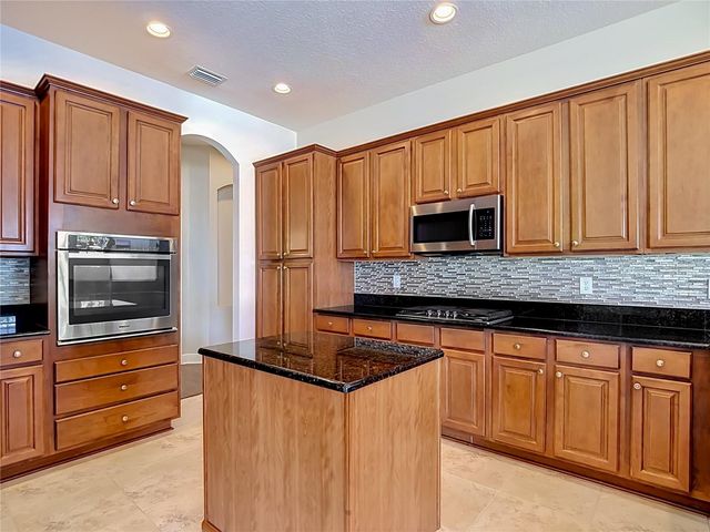 1439 BEACONSFIELD DRIVE, Wesley Chapel, FL 33543