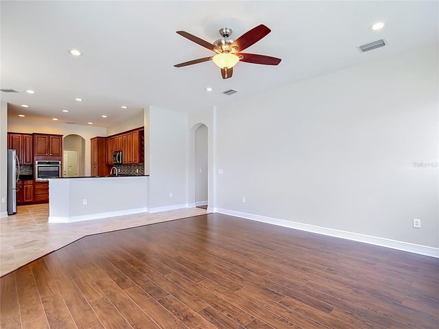 1439 BEACONSFIELD DRIVE, Wesley Chapel, FL 33543