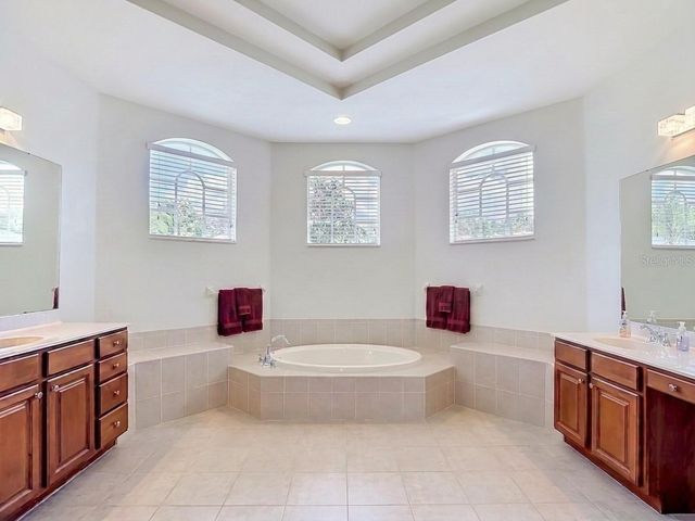 1439 BEACONSFIELD DRIVE, Wesley Chapel, FL 33543