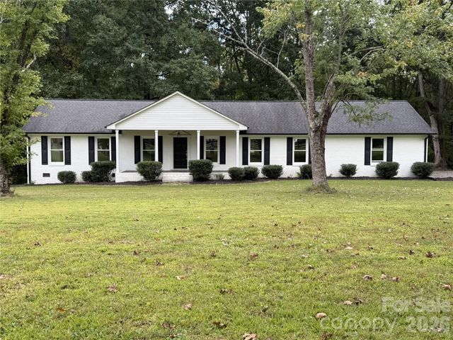5406 Christopher Road, Iron Station, NC 28080