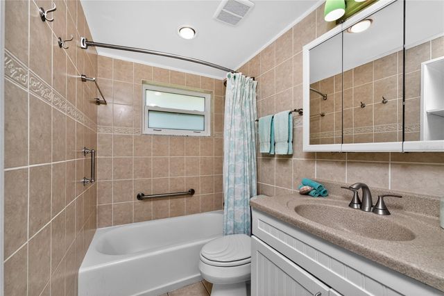 2550 10TH STREET, Englewood, FL 34224