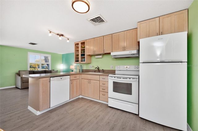 2550 10TH STREET, Englewood, FL 34224