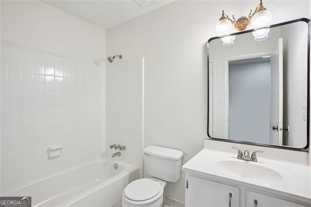 2035 Powers Ferry Trace SE, Marietta, GA 30067