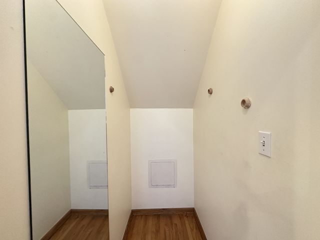2138 W CHICAGO Avenue, Chicago, IL 60622