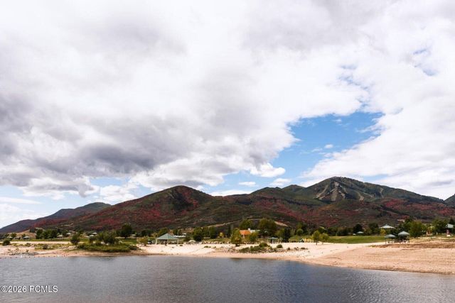 488 E Kayak Drive, Hideout, UT 84036