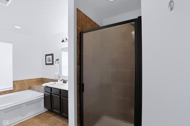 6305 Central Boulevard, Whitestown, IN 46075