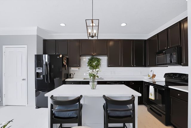 6305 Central Boulevard, Whitestown, IN 46075